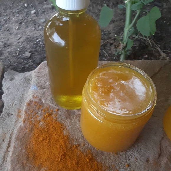 Natural Turmeric Skin Box - Picture 3 of 4